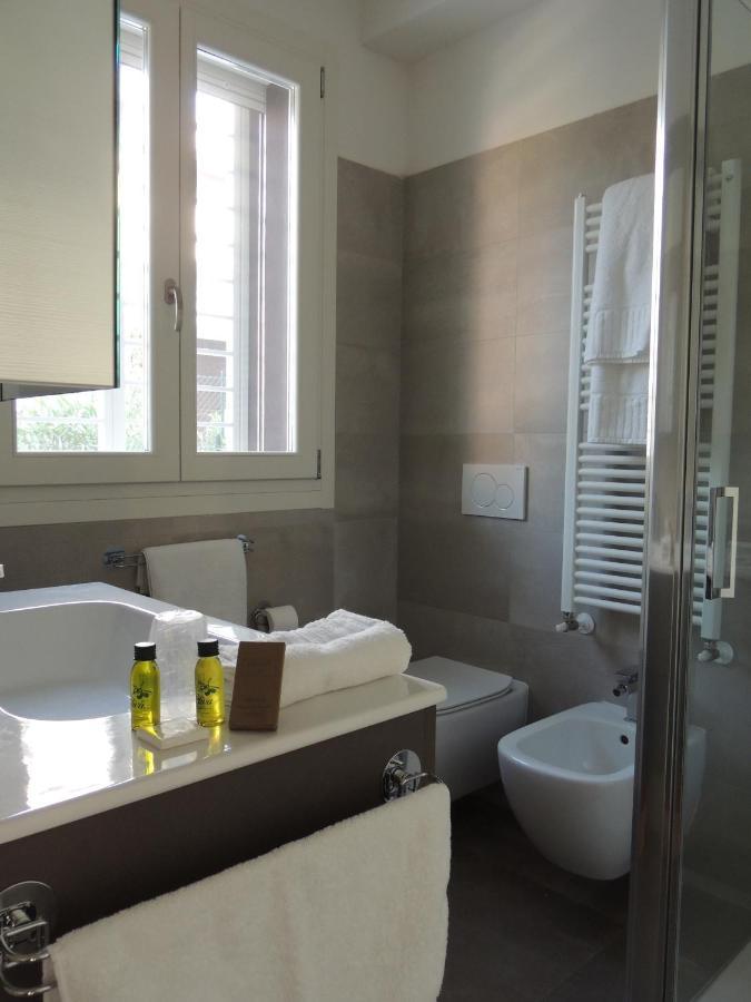 Maisonette Modena Park المظهر الخارجي الصورة