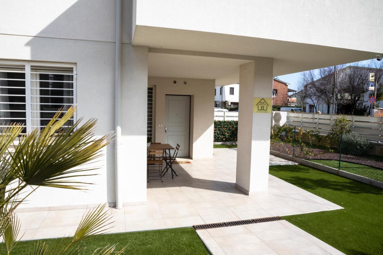 Maisonette Modena Park المظهر الخارجي الصورة