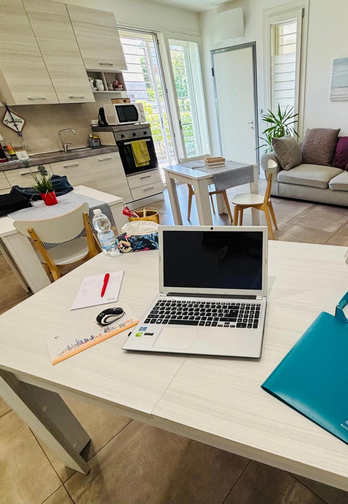 Maisonette Modena Park المظهر الخارجي الصورة